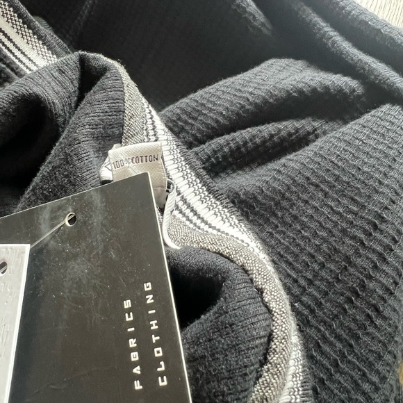 Distortion Men’s Ribbed Cotton T-Shirt Size Small Black Short Sleeve NWT - Picture 8 of 9